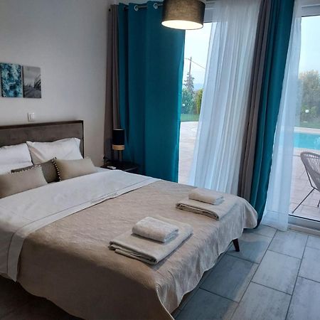 Luxury Arartments Tzemi Villa Porto Heli Bagian luar foto